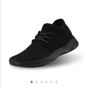 Vessi Women’s Everyday - All Black (Size 5)